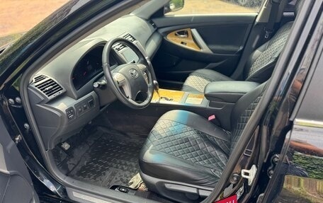 Toyota Camry, 2006 год, 800 000 рублей, 10 фотография