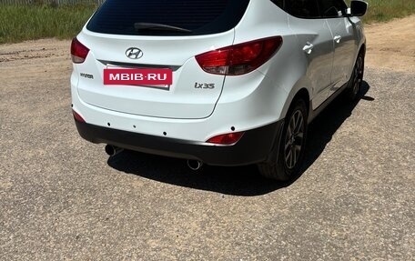 Hyundai ix35 I рестайлинг, 2010 год, 890 000 рублей, 5 фотография