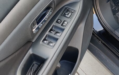 Mitsubishi Outlander III рестайлинг 3, 2018 год, 1 490 000 рублей, 12 фотография