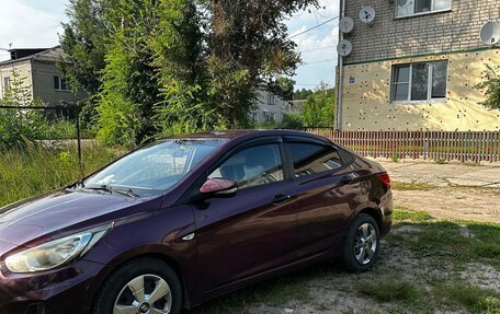 Hyundai Solaris II рестайлинг, 2014 год, 750 000 рублей, 2 фотография