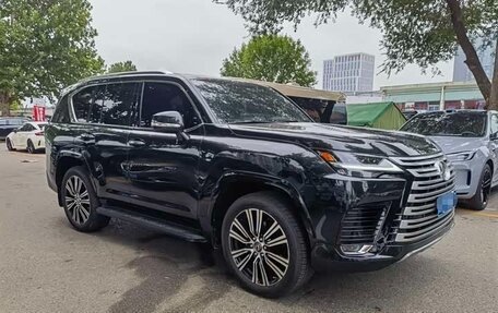 Lexus LX, 2022 год, 13 280 000 рублей, 2 фотография