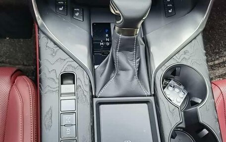 Lexus LX, 2022 год, 13 280 000 рублей, 10 фотография