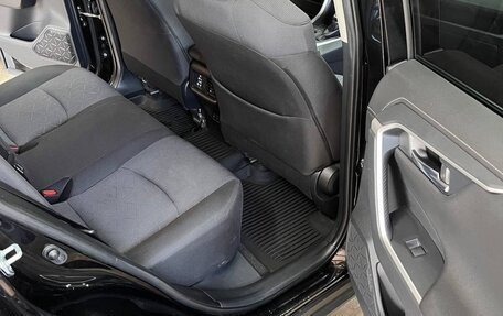Toyota RAV4, 2021 год, 3 040 000 рублей, 11 фотография
