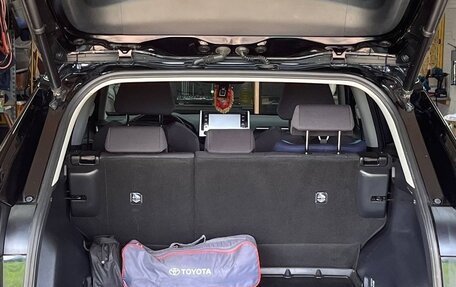 Toyota RAV4, 2021 год, 3 040 000 рублей, 13 фотография