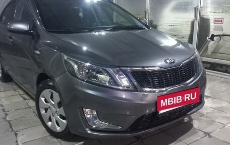 KIA Rio III рестайлинг, 2013 год, 790 000 рублей, 10 фотография