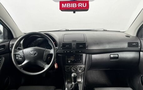 Toyota Avensis III рестайлинг, 2008 год, 750 000 рублей, 15 фотография