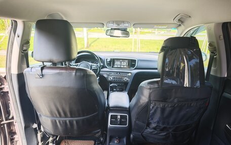 KIA Sportage IV рестайлинг, 2018 год, 1 900 000 рублей, 14 фотография