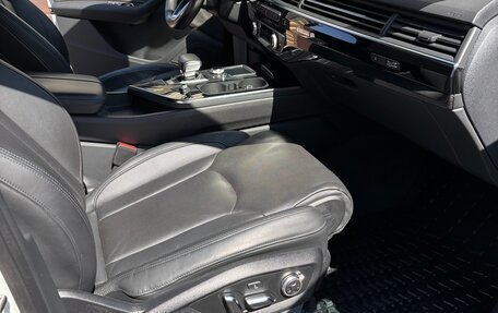 Audi Q7, 2018 год, 4 650 000 рублей, 11 фотография