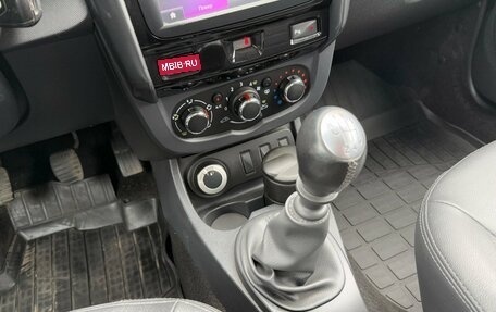 Renault Duster I рестайлинг, 2017 год, 1 360 000 рублей, 17 фотография