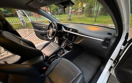KIA Rio IV, 2020 год, 1 750 000 рублей, 12 фотография