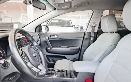 KIA Sportage IV рестайлинг, 2020 год, 2 149 000 рублей, 20 фотография