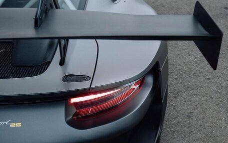 Porsche 911 GT2 991, 2019 год, 149 990 000 рублей, 5 фотография