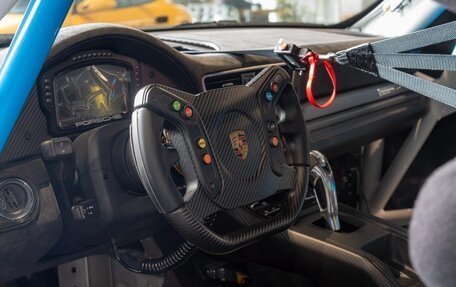 Porsche 911 GT2 991, 2019 год, 149 990 000 рублей, 14 фотография