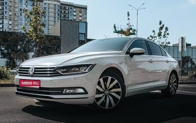 Volkswagen Passat B8 рестайлинг, 2019 год, 2 990 000 рублей, 1 фотография