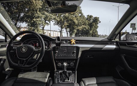 Volkswagen Passat B8 рестайлинг, 2019 год, 2 990 000 рублей, 7 фотография