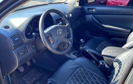 Toyota Avensis III рестайлинг, 2006 год, 680 000 рублей, 9 фотография