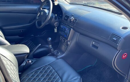 Toyota Avensis III рестайлинг, 2006 год, 680 000 рублей, 6 фотография