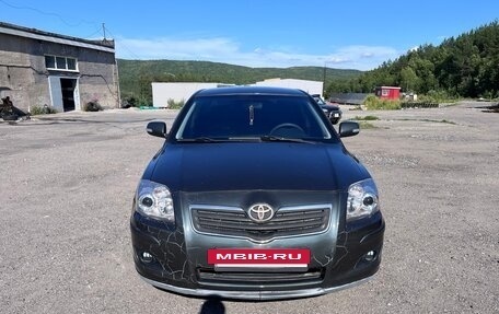 Toyota Avensis III рестайлинг, 2006 год, 680 000 рублей, 2 фотография