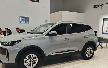 Chery Tiggo 4 I рестайлинг, 2025 год, 2 099 000 рублей, 4 фотография