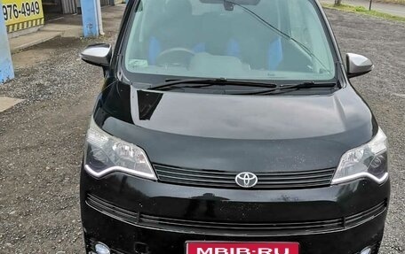 Toyota Spade, 2012 год, 900 000 рублей, 1 фотография