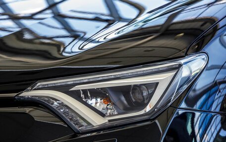 Toyota RAV4, 2018 год, 2 498 000 рублей, 10 фотография