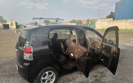Toyota Spade, 2012 год, 900 000 рублей, 8 фотография