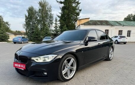 BMW 3 серия, 2017 год, 1 990 000 рублей, 4 фотография