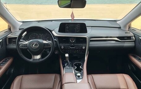 Lexus RX IV рестайлинг, 2022 год, 4 150 000 рублей, 8 фотография