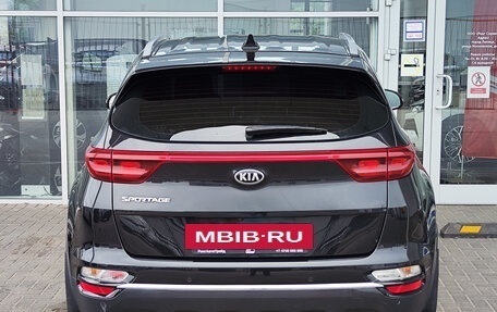 KIA Sportage IV рестайлинг, 2019 год, 2 100 000 рублей, 4 фотография
