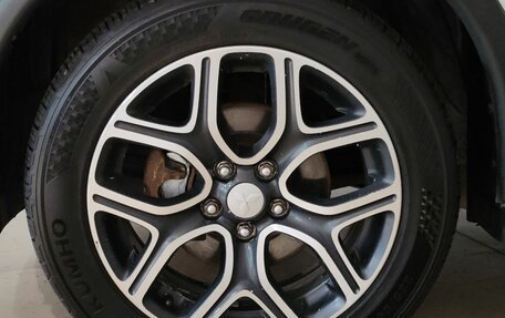 Mitsubishi Outlander III рестайлинг 3, 2014 год, 1 280 000 рублей, 19 фотография