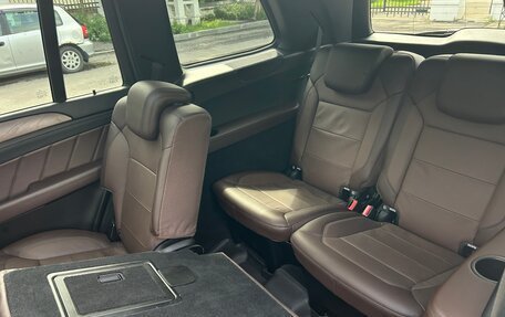 Mercedes-Benz GL-Класс, 2015 год, 3 600 000 рублей, 15 фотография