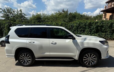 Toyota Land Cruiser Prado 150 рестайлинг 2, 2021 год, 8 500 000 рублей, 3 фотография