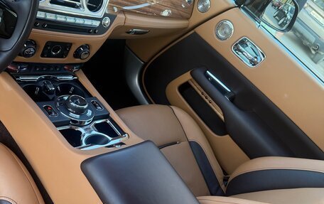 Rolls-Royce Wraith, 2017 год, 25 000 000 рублей, 8 фотография