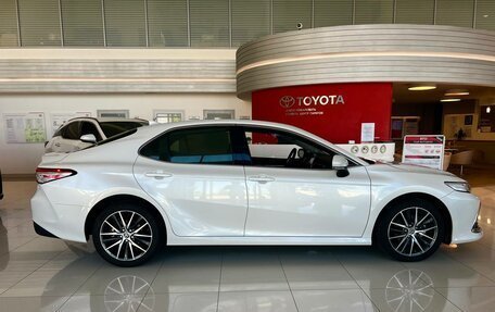 Toyota Camry, 2024 год, 5 650 000 рублей, 6 фотография