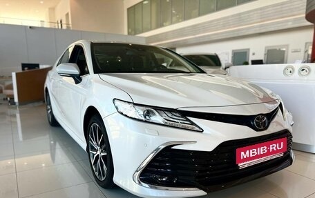 Toyota Camry, 2024 год, 5 650 000 рублей, 7 фотография