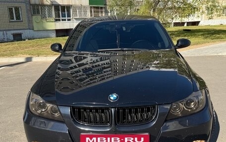 BMW 3 серия, 2005 год, 890 000 рублей, 2 фотография