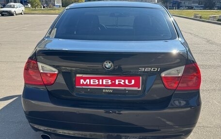 BMW 3 серия, 2005 год, 890 000 рублей, 6 фотография