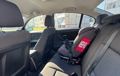 BMW 3 серия, 2005 год, 890 000 рублей, 13 фотография