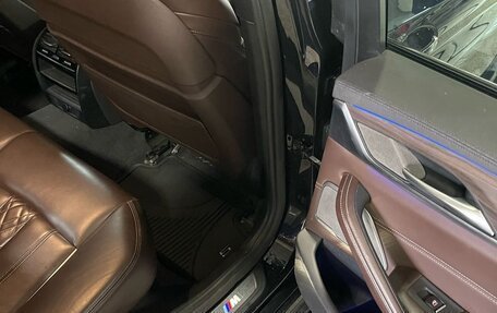 BMW 5 серия, 2018 год, 4 560 000 рублей, 13 фотография