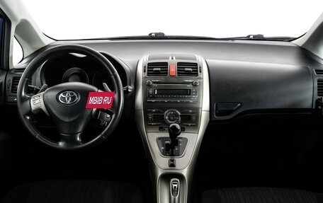 Toyota Auris II, 2008 год, 575 000 рублей, 10 фотография