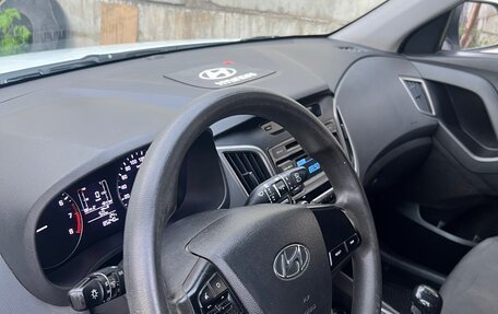Hyundai Creta I рестайлинг, 2018 год, 1 700 000 рублей, 2 фотография
