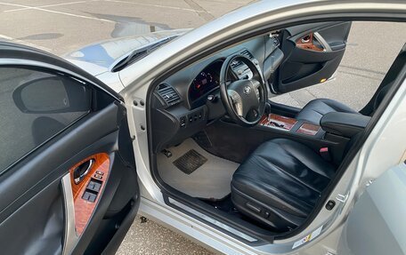 Toyota Camry, 2011 год, 1 300 000 рублей, 5 фотография