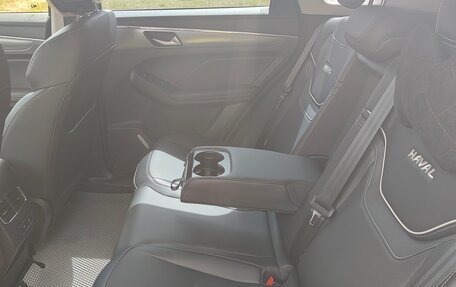 Haval Jolion, 2023 год, 1 850 000 рублей, 11 фотография