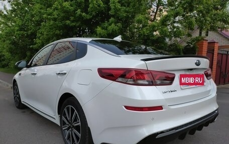 KIA Optima IV, 2018 год, 2 520 000 рублей, 8 фотография