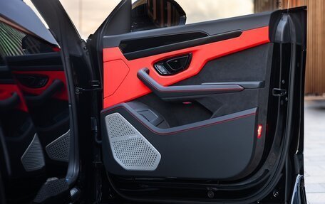 Lamborghini Urus I, 2025 год, 55 490 000 рублей, 16 фотография