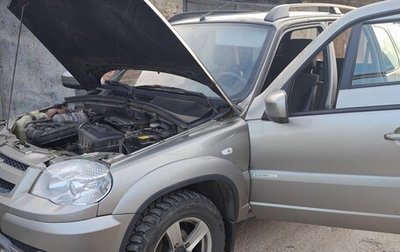 Chevrolet Niva I рестайлинг, 2015 год, 499 999 рублей, 1 фотография