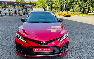 Toyota Camry, 2021 год, 3 300 000 рублей, 1 фотография