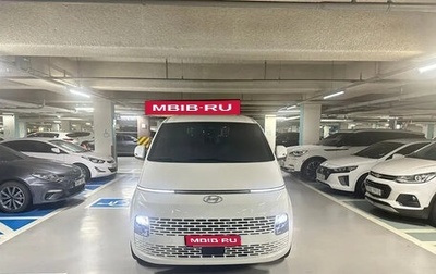 Hyundai Staria, 2022 год, 3 830 000 рублей, 1 фотография