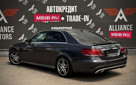 Mercedes-Benz E-Класс, 2013 год, 1 795 000 рублей, 5 фотография