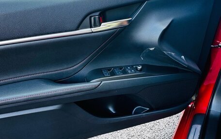 Toyota Camry, 2021 год, 3 300 000 рублей, 19 фотография